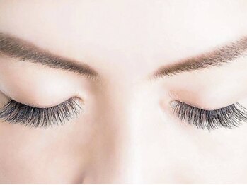 オリアイラッシュ(oli eyelash)