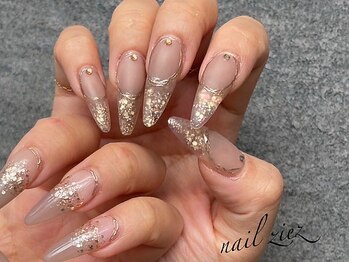 ネイル ジーズ(nail ziez)の写真/【持ち込みデザインもOK♪】深爪・噛み爪など爪のお悩みを解決!長さ出しで指先を長くキレイに魅せる☆