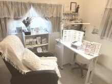 ディーグロウ(D-glow)の雰囲気（清潔感のある店内でリラックス♪）