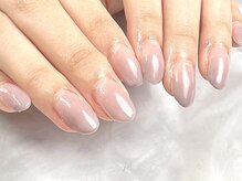 バーガンディ 鶴田(BURGUNDY)/グラデーション