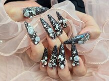 ベリッシモォセンスアーレ/黒ラメデザイン