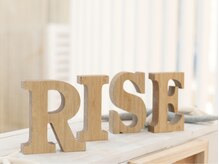 アイラッシュトウキョウドットライズ エキニア横浜店(TOKYO.RISE)/