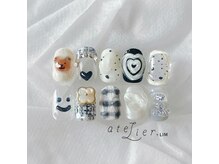 アトリエ プラス リム(atelier +LIM)/モノクロ