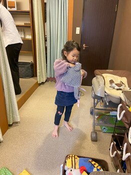 子育てママの整体サロン/施術中のお子様の様子