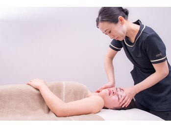 小顔フェイスラボ 西尾店(小顔 Face Labo.)/KSラボ式　【小顔整体コルギ】