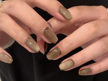 リッシュ(RICHE)/ブラウン秋マグネット