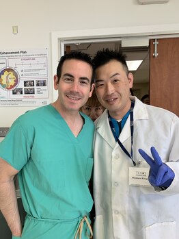 カイロプラクティック リーフ(LEAF)/アメリカのドクターと♪