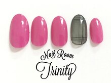 ネイルルーム トリニティ(Nail Room Trinity)/150種類以上選べるアート付