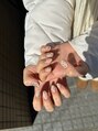 エマ(emma) ちゅるｔｙるネイルにストーンたくさん！