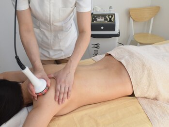 ココグラン(COCO GRAN)/痩身ハイパーナイフで痩筋活性化