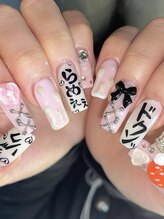 ウズ(UZU)/漫画文字ネイル