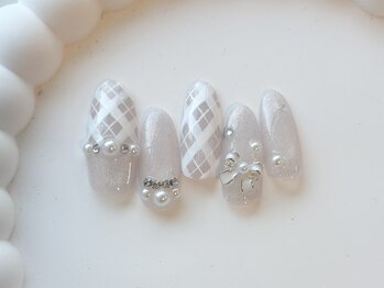 チェックネイル/8000円