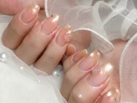 ふんわりチークネイル