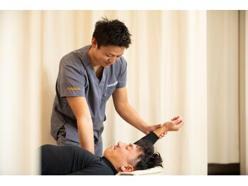 矢板はなぶさ接骨院/施術風景