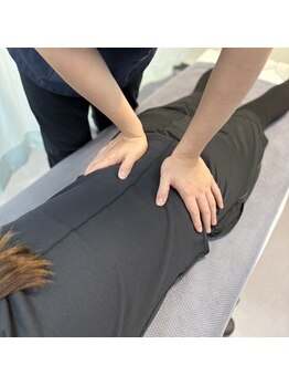 あさひ接骨院 鍼灸院/骨盤のチェック！