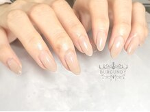 バーガンディ 鶴田(BURGUNDY)/グラデーション