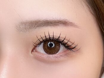 チェリッシュ 博多(CHERISH)の写真/【LEDマツエク（オフ込）￥4980～】大人気のLEDマツエクでぱっちり長さが際立つ目元へ!パリエクもLED対応◎