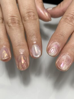 ミステル(MISTEL)の写真/【個性派ネイルはMISTELにお任せ★】豊富なカラー・デザインであなたに合ったネイルをご提案◎サンプル多数