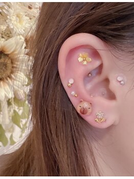 スリール(sourire)/耳ツボジュエリー