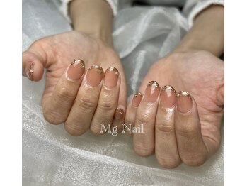 エムジーネイル(Mg Nail)/ミラーフレンチ