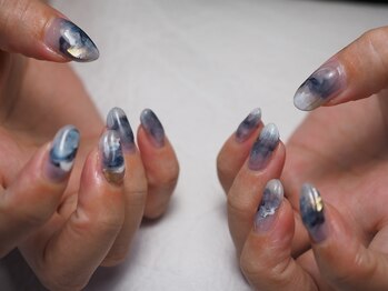 ネイルサロン ユーズ(USE.)/夏ニュアンス