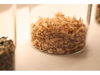 ネムリ バイジェン(nemuri by gen.)/オレンジフラワー［よもぎ蒸し］