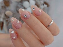 ダークハニー 池袋店(Dark Honey)/ストーンとパールの冬ネイル