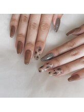 ヴァリエヴィフ(VARIE VIF)/