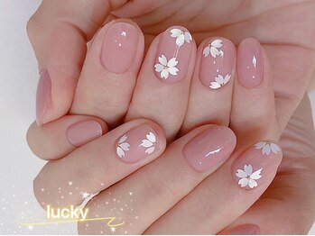 ラッキー(Lucky)/桜ネイル