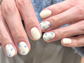 小花柄ネイル