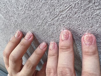 シー(Shhh...)/キラキラクリアフレンチ