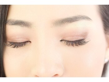 グラマー(Glamour)/大人まつ毛　ナチュラルマツエク