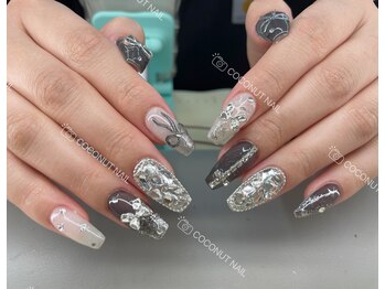 ココナッツネイル/