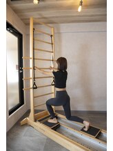 ウルピラティススタジオ 西宮店(ulu)/《下半身の安定と柔軟性》