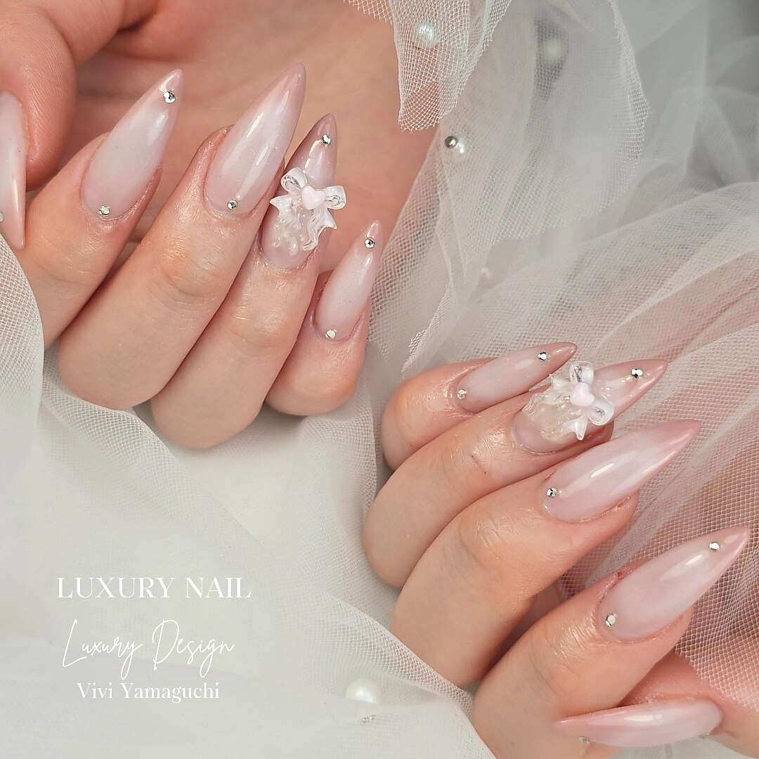 ヴィヴィネイル　オーダー ビビラグジュアリーネイル(Vivi Luxury Nail)｜ホットペッパービューティー
