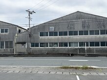 トップネイル ハママツ(TOP NAIL HAMAMATHU)/建物のすぐ向かい側　駐車場