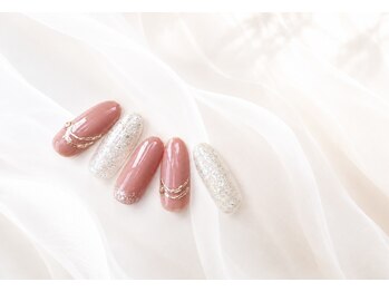 アルネネイル(Alune nail)の写真/トレンドアートで理想の指先へ！ご希望に寄り添ったデザインをご提案。
