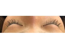 フリルアイビューティ 豊中店(Frill Eye Beauty)/