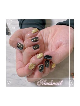 ニナズネイル(Nina's Nail)/ブラックネイル