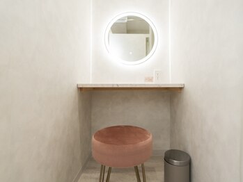 ニユ 名駅店(Niyu)/パウダースペース