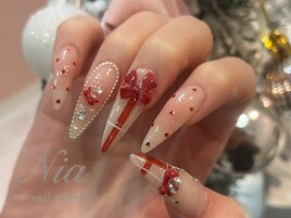 ボルドーガーリーネイル