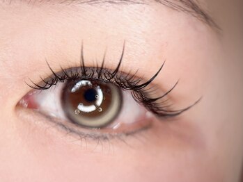 プリュム 岸和田店(plume)の写真/《春木駅2分》丁寧施術でモチ◎ラッシュリフトまつパで透明感ある、すっぴん美目元に◎LEDマツエク導入