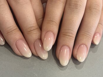 コラット シグネチャー(KORAT signature)/ツヤグラデーションネイル