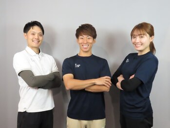 マックストレーニングラボ(MAX TRAININGLABO)の写真/《パ-ソナルトレ-ニング×ピラティス×整体×ストレッチ》経験豊富なトレ-ナ-があなたにあった施術をご提案