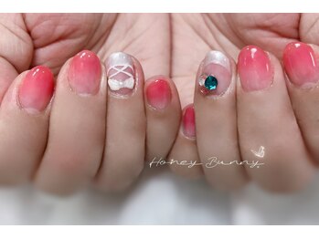 ハニーバニー(HoneyBunny)/大人甘めのリボンネイル
