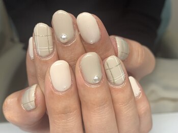 オフィスチェックネイル