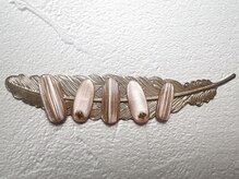 ラウレアルア(Laure’a lua)/ぷっくりストライプネイル