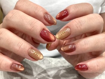 マイム(mayim)の写真/《美容室併設》フィルイン施術で自爪に優しくお洒落を楽しめる♪大人カジュアル、個性派ニュアンスが人気＊