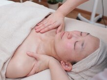 シャルム(Sharm)/デコルテ