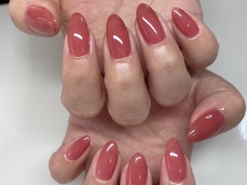 フリージア バイ レ ヴィエリス(Freesia. by Re'VIELISS)の写真/シンプルだからこそ技術が光る!定額シンプルデザインもご用意♪お肌の色に合わせたカラー選びも可能です◎